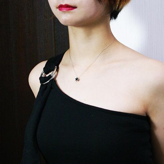 ブランツ  立体プラチナスターペンダント ｜ 星 ペンダント プラチナ 950 star スター 首飾り 天体 夜空 プレゼント 五芒星  クリスマス 贈答 アクセサリー 装飾 高級 星空