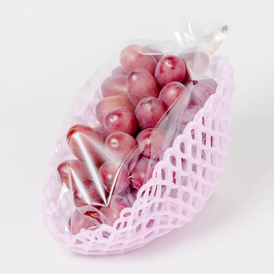 【2026年発送】クイーンルージュ(R) 2〜3房(約1kg)【配送不可地域：離島・北海道・沖縄県】【1636242】