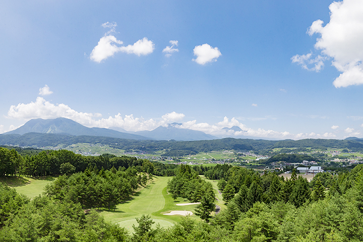長野国際カントリークラブ ゴルフ プレー 優待券 ＜ 3,000円分 ＞ 複数口のお申込み可能 ネコポスにてお届け 長野国際CC 割引 お得 ゴルフ場 ゴルフクラブ 利用券 補助券 プレー券 平日 休日 女性 男性 チケット スポーツ 11500円 長野県 飯綱町 [1436]