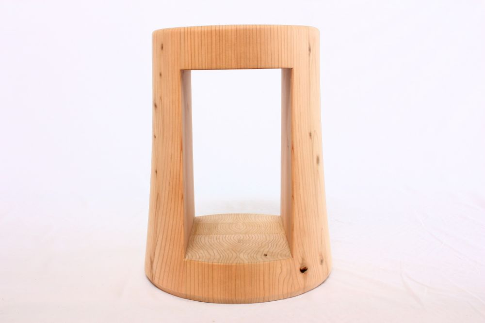 【nokutare】 シダー スツール 「 ceppo 」 （板座） 家具 椅子 スギ材 収納 家具 椅子 高さ 47cm 丸椅子 イス 木製 飛騨高山 ノクターレ f197