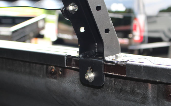 ROS FIELD 汎用 ベッドラック ライト2個 / 車 くるま カー用品 アウトドア レジャー / 恵那市 / ROYAL STAGE [AUEB006]