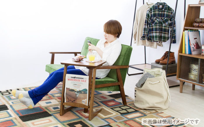 サイドテーブル ブックスタンド ウォルナット 1台 / テーブル 木目テーブル インテリア 家具 / 恵那市 / 東谷株式会社 明智流通センター [AUAD045]