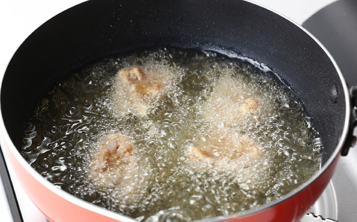 【スピード配送】光秀公御用達焼きとり肉 恵那どり（しょうゆ味）250ｇ×6袋 / 恵那鶏 からあげ 唐揚げ 焼き鳥 鶏肉 とり肉 国産 郷土料理 お惣菜 味付き おかず / 恵那市 / カネ周 [AUAY003]