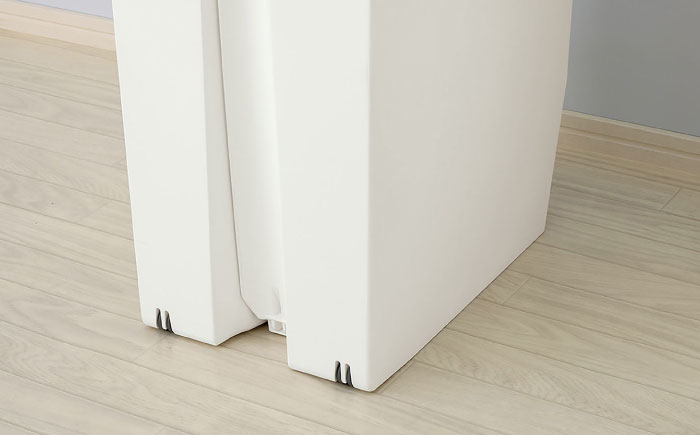 コンパクト ペダルダストボックス 20リットル ホワイト 1個 / ダストボックス ゴミ箱 ごみ箱 / 恵那市 / 東谷株式会社 明智流通センター [AUAD088]