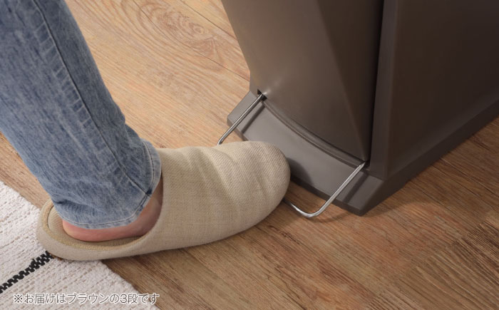 ダストボックススリム 分別3段 30L ブラウン 1個 / ダストボックス ゴミ箱 ごみ箱 / 恵那市 / 東谷株式会社 明智流通センター [AUAD067]