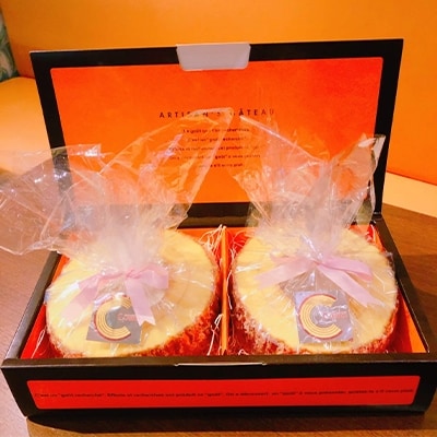 コンテナカフェカプリス　専用工房で焼き上げる　TOKUDAバーム　2個入り【配送不可地域：離島】【1125638】