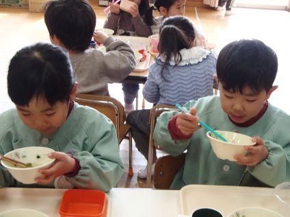 町立こども園米飯提供事業