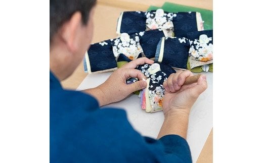 伝統工芸士 蘇童のひな人形『手まり雛 ころろ』紺桜　コンパクト親王飾り