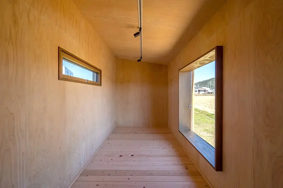 コダマベース 外装ヒノキ無垢仕様 / 内装ヒノキ材 動かせる小屋 小屋 タイニーハウス 東農杉 東濃檜 ベーシックモデル ヒノキ材無垢 東白川村 【北海道・沖縄県・離島配送不可】