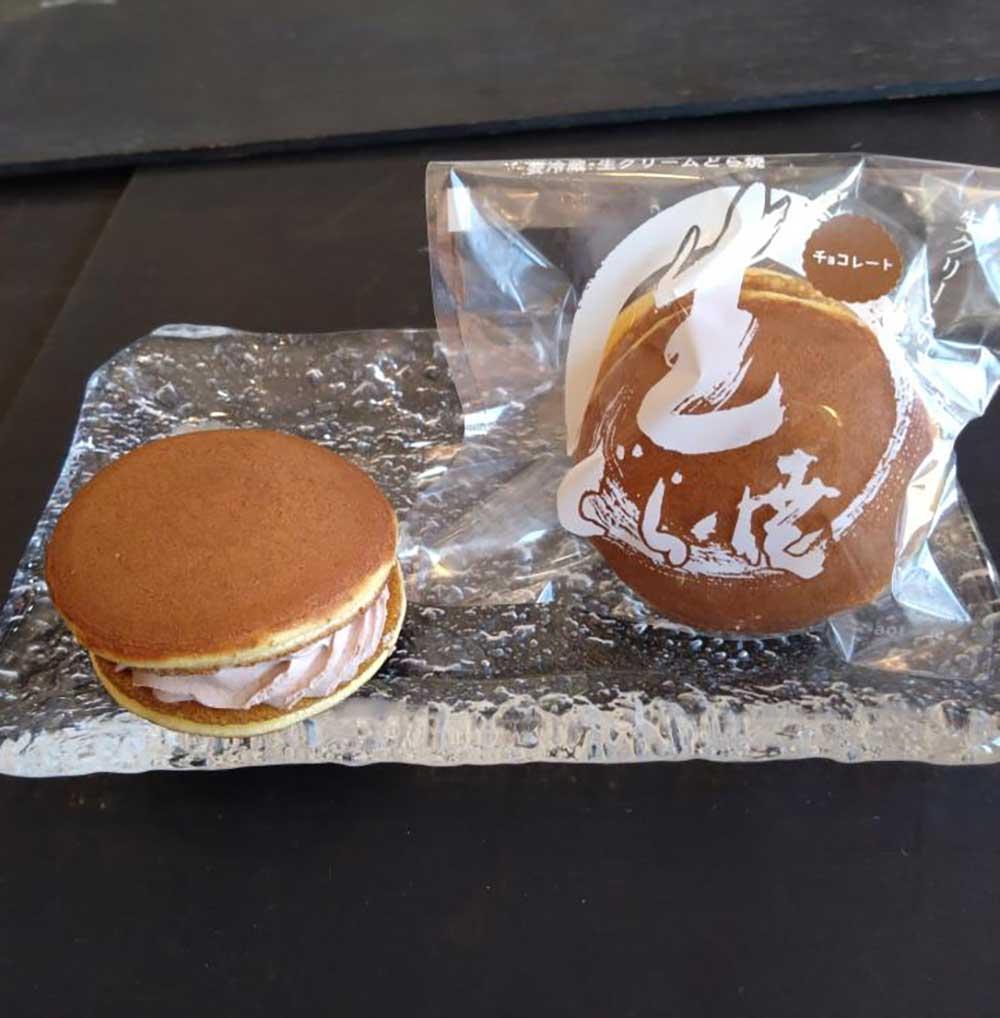 季節の生どらセット３種類 １２個入り□