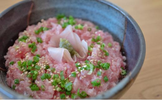 まぐろ 賑わい丼セット3種9パック 合計 1.8kg （まぐろたたき めばち鮪切落し 海鮮たたき） 海の幸 【配送不可：離島】