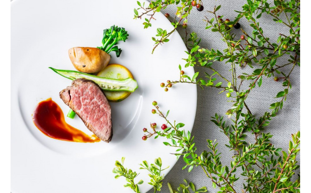 森ã®äžã®å°ããªã¬ã¹ãã©ã³