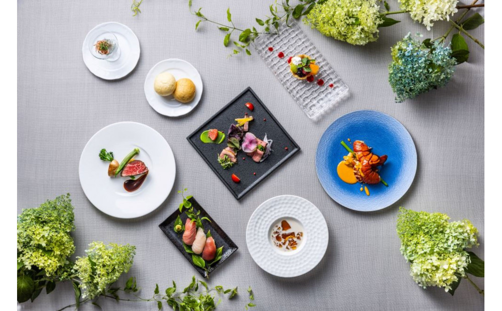 森ã®äžã®å°ããªã¬ã¹ãã©ã³