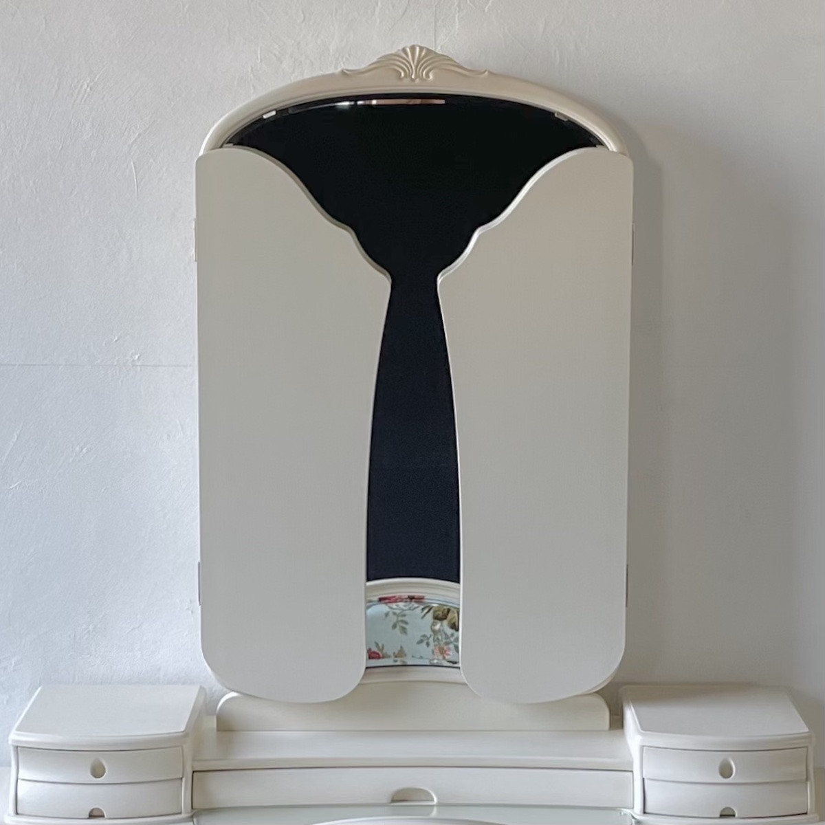 松永工房 Continue ドレッサー アロール半三 オフィシャル限定品 ホワイトカラー クラシック エレガント インテリア アンティーク調家具 木製 鏡台 ミラー ねこ脚 ヘアメイク メイク コスメ アクセサリー 収納 カンティーニュ【配送不可：沖縄・離島】