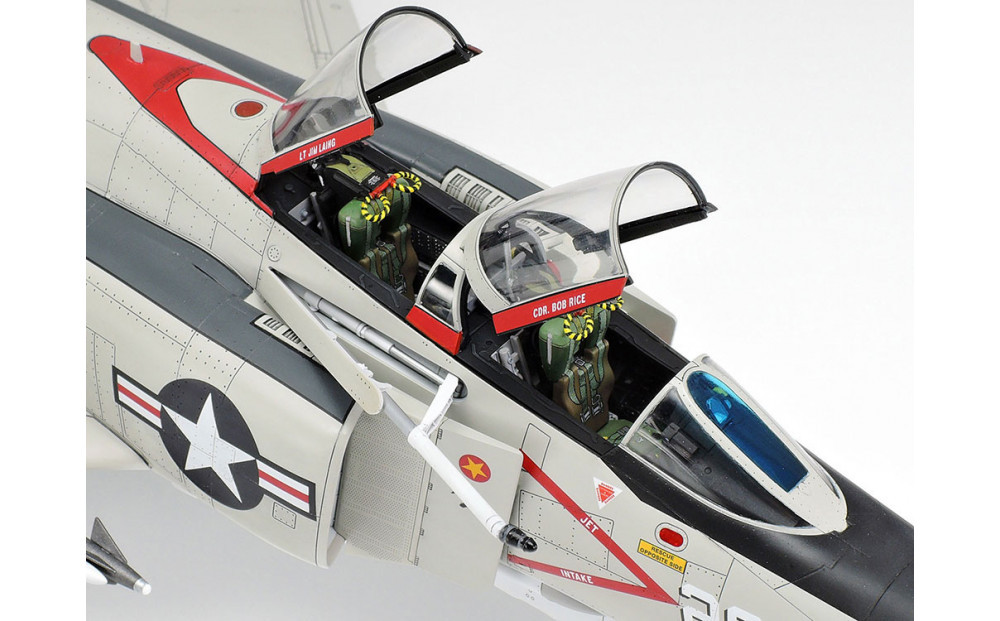 1/48 ãã¯ããã«ã»ãã°ã©ã¹ F-4B ãã¡ã³ãã II