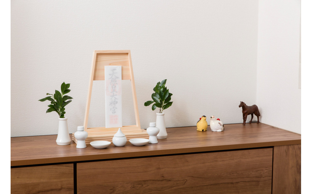 うかぶ神棚　台形　置台セット（桧材）【配送不可：沖縄・離島】