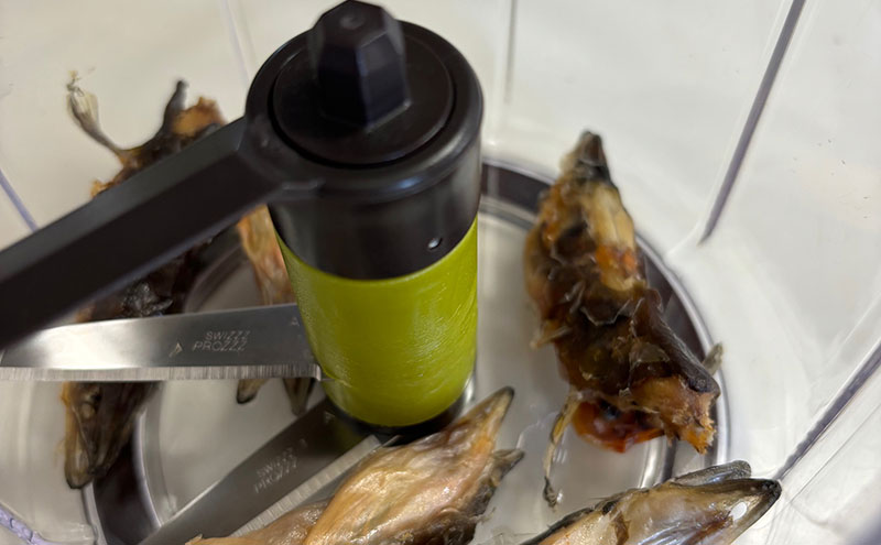 愛犬と絆を深めるごほうびトリーツ「Dryeelあらけずり70ｇ×3袋」 おやつ うなぎ 静岡県 浜松市 