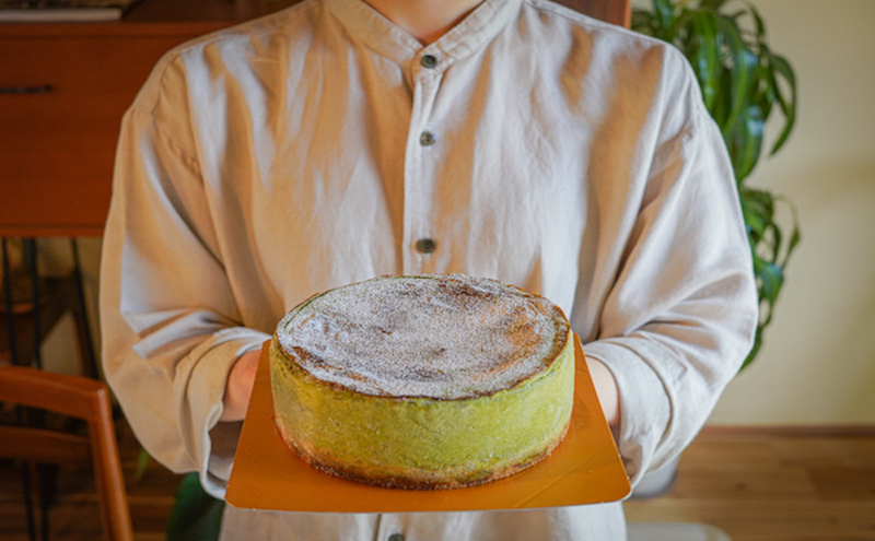 チーズケーキ 川根抹茶バスクチーズケーキホール×1 化粧箱入り ケーキ 菓子 お菓子 抹茶 スイーツ ギフト