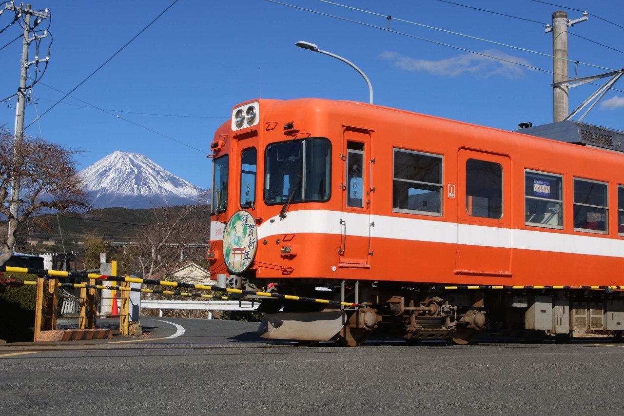 全駅から「富士山が望める」地方鉄道 ～岳南電車応援事業～A [sf010-008]