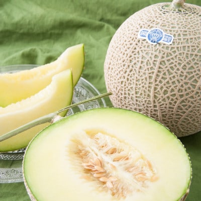 【お歳暮】12月発送 静岡県磐田市 クラウンメロン 白等級 約1.3kg×1個【配送不可地域：離島・北海道・沖縄県】【1640727】