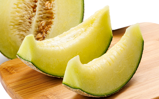 磐田市　アローマメロン　1.2キロ以上　白等級　食べごろ日記載あり　静岡県産　ライオンメロン【1614729】