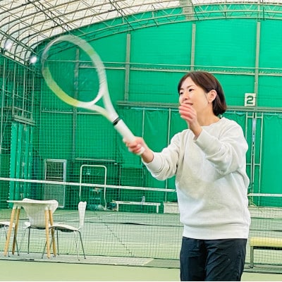 【中級者向け】世界マスターズランキングトップ10入りプロによるテニスパーソナルレッスン(1回分)【1706590】