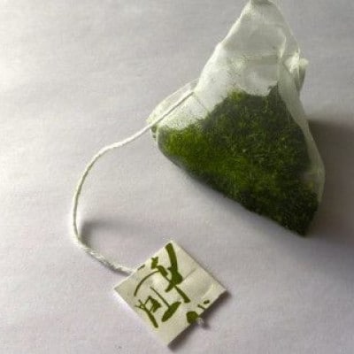 【希少品種ティーバッグ】渋みが少なく、甘みが強い!　はるみどりティーバッグ　3g×14個入り×4袋【配送不可地域：離島・沖縄県】【1676214】