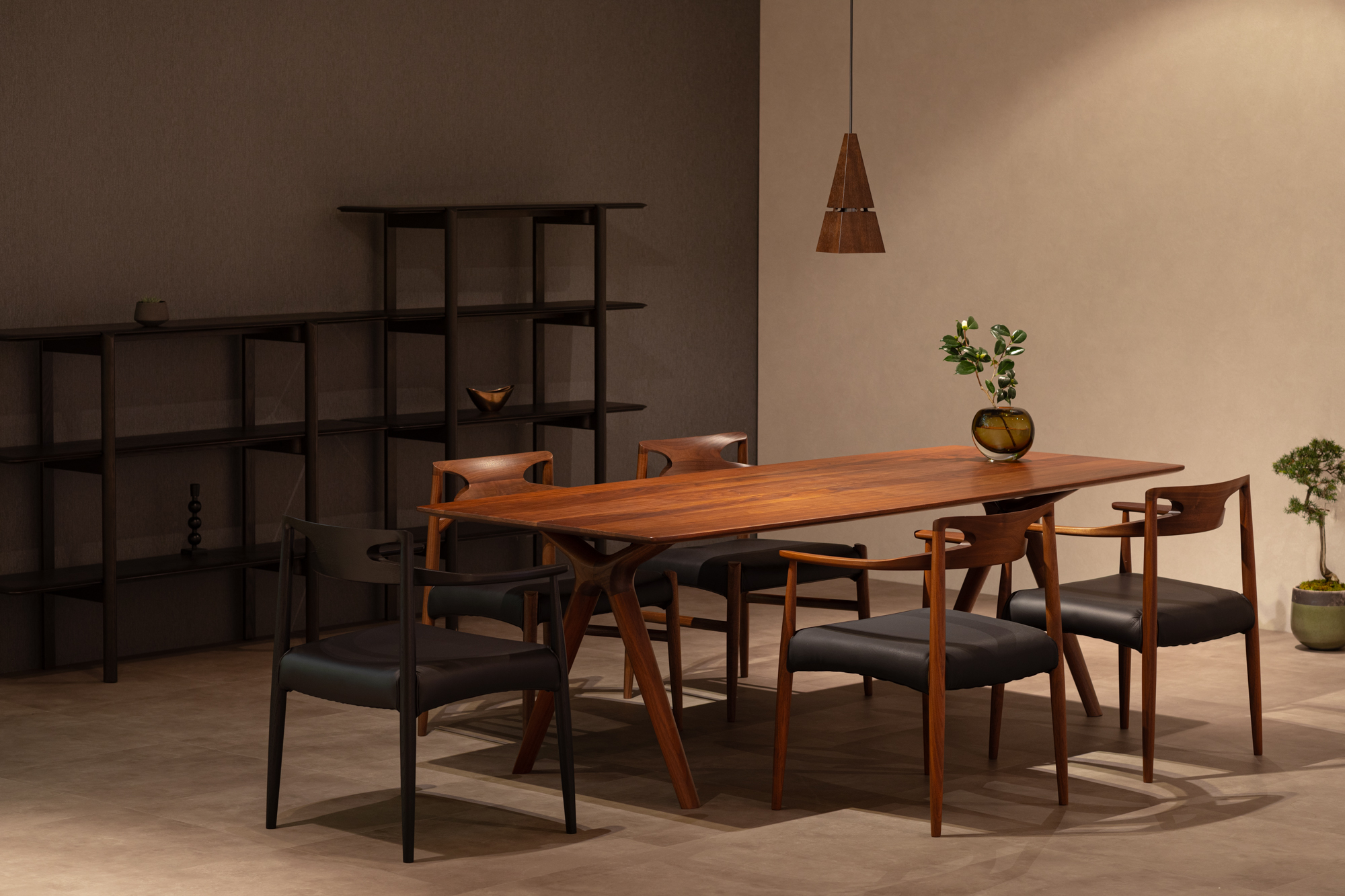 èµ·ç«æšå·¥ RADIUSãã€ãã³ã°ããŒãã« ãã©ãã¯ãŠã©ãŒã«ããã å¹
180cm