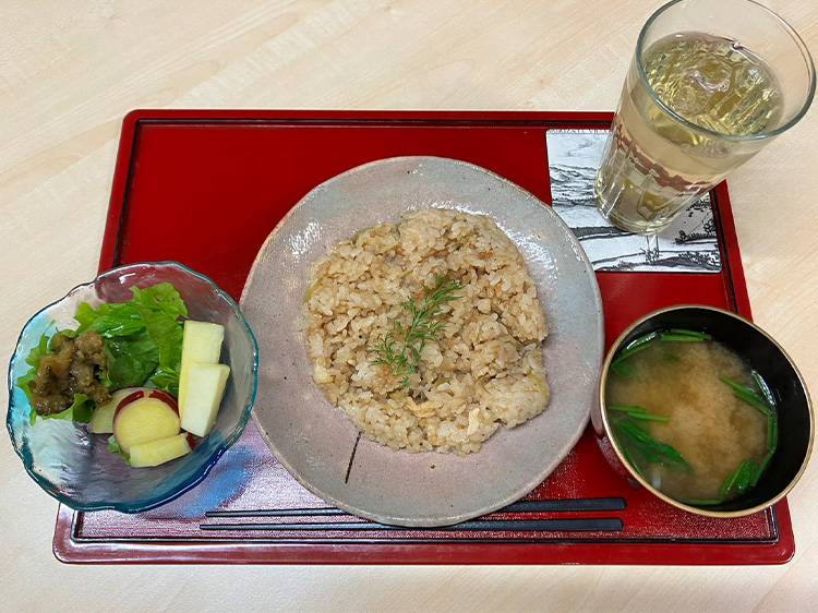 秩父宮記念公園 燻蒸体験と御殿場の食を楽しむ