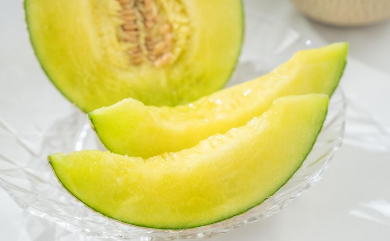 クラウンメロン 大玉 1.5kg以上 1玉 (夏3～8月) 果物 メロン 青肉 フルーツ デザート 高級メロン ブランドメロン 袋井市 静岡県