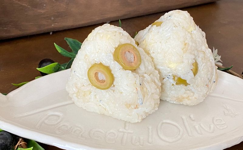 静岡県袋井市産 エキストラバージンオリーブオイル 100ml×2本 香り豊かでやさしい味わい 調味料 食用油 国産 ※配送不可：離島