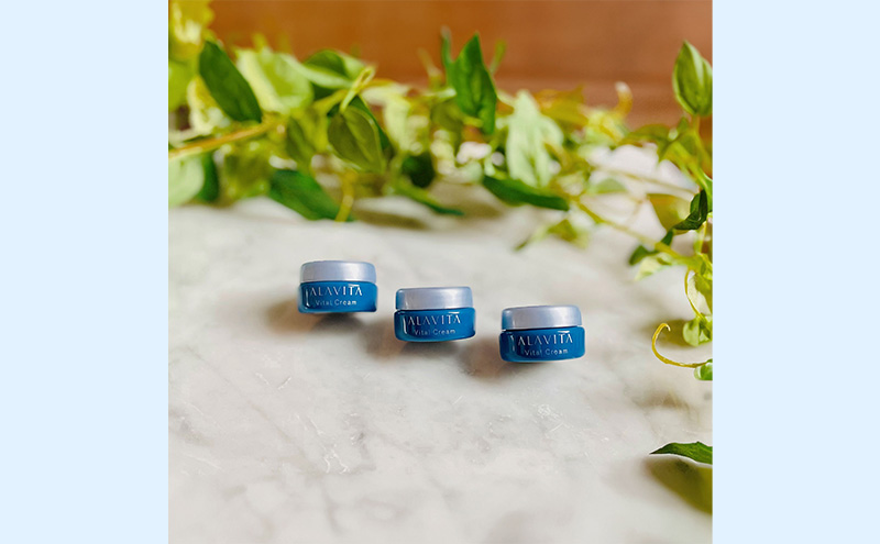 アラヴィータ ヴァイタルクリーム ミニ3個セット（クリーム）美容 うるおい 保湿 エイジングケア* 化粧品 人気 厳選 ネオファーマ 袋井市 美容グッズ スキンケア