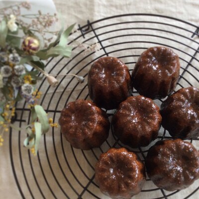 うずらカヌレ6個入り《冷凍》バニラ【配送不可地域：離島】【1508069】