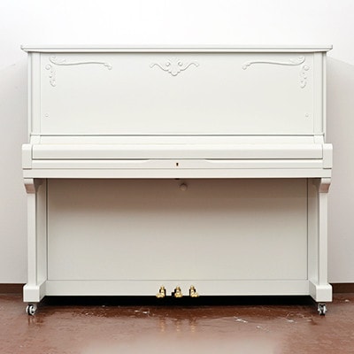 眠っている思い出のピアノをリフォームします♪　カラーリフォーム飾り木コース【配送不可地域：離島・北海道・沖縄県】【1556147】