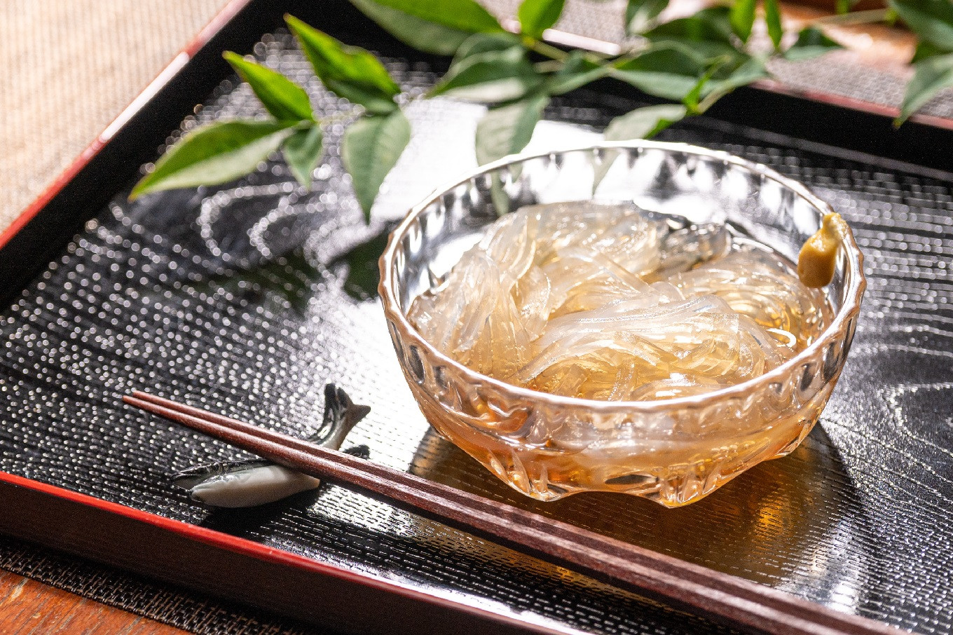 äŒè±ã®å¿å€ª ãšãããŠã 倩çªãã»ããïŒåå
¥ïŒäžæ¯é
¢ããä»ïŒããã€ãšãã é£ç©ç¹ç¶ äŒè±åž é岡çã014-001