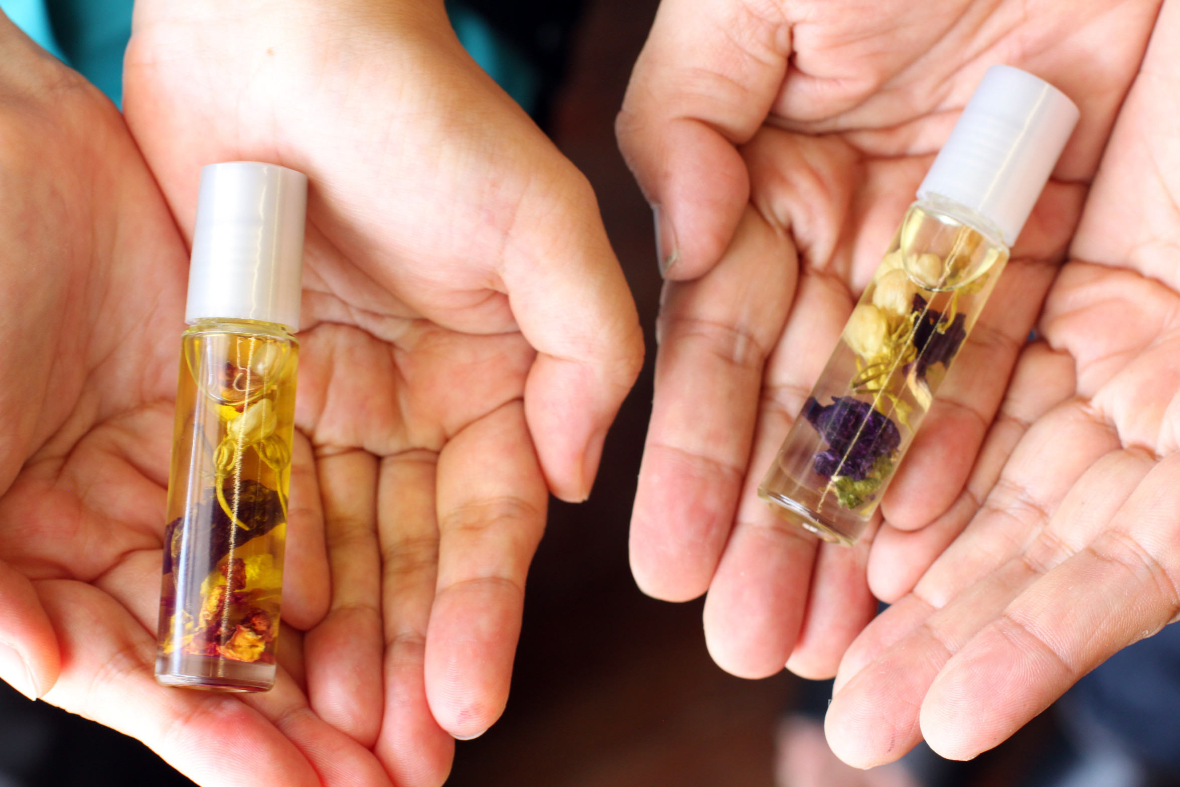 【自然療法サロンミモザ】かおり診断２名様 /アロマオイル オイル 精油 自然派 化粧品 ナチュラル スキンケア ととのう アロマ アロマセラピー リラクゼーション エッセンシャル 無添加 スキンケア アロマトリートメント オーガニック びわ 白びわ 伊豆 静岡 サロン ミモザ 自然 診断 かおり/ 037-003