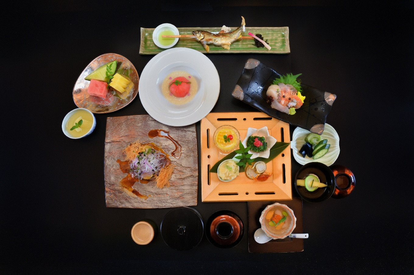 修善寺温泉 修善寺絆＋ 愛犬と一緒にお泊り 商品券 150,000円分 【静岡県 伊豆市 温泉 温泉宿 宿泊券 宿泊 旅行 旅行クーポン 商品券 補助券 ペット ホテル お泊り ペット 愛犬 犬 いぬ イヌ 家族 ファミリー 友達 友人 カップル 夫婦 宿泊券 補助券 チケット 利用券 贅沢 旅行 家族旅行 卒業旅行 記念旅行 記念日 お祝い 誕生日 卒業 結婚 還暦 ご褒美 】50-009