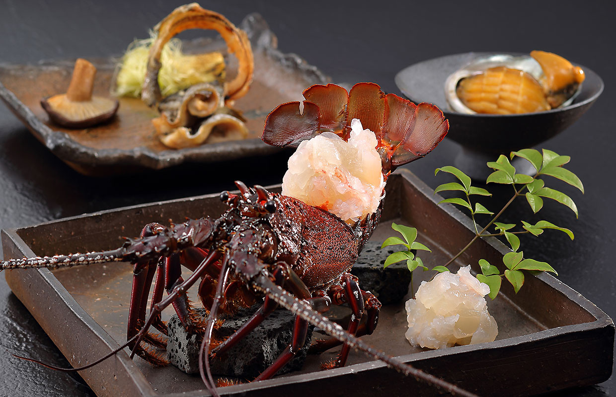 修善寺 〇久旅館 平日 宿泊券 ２名様１室 （12畳和室・１泊２食付） 【温泉 温泉宿 旅館 ホテル 旅行 旅行クーポン チケット 静岡県 伊豆 静岡県 伊豆市 】F-45