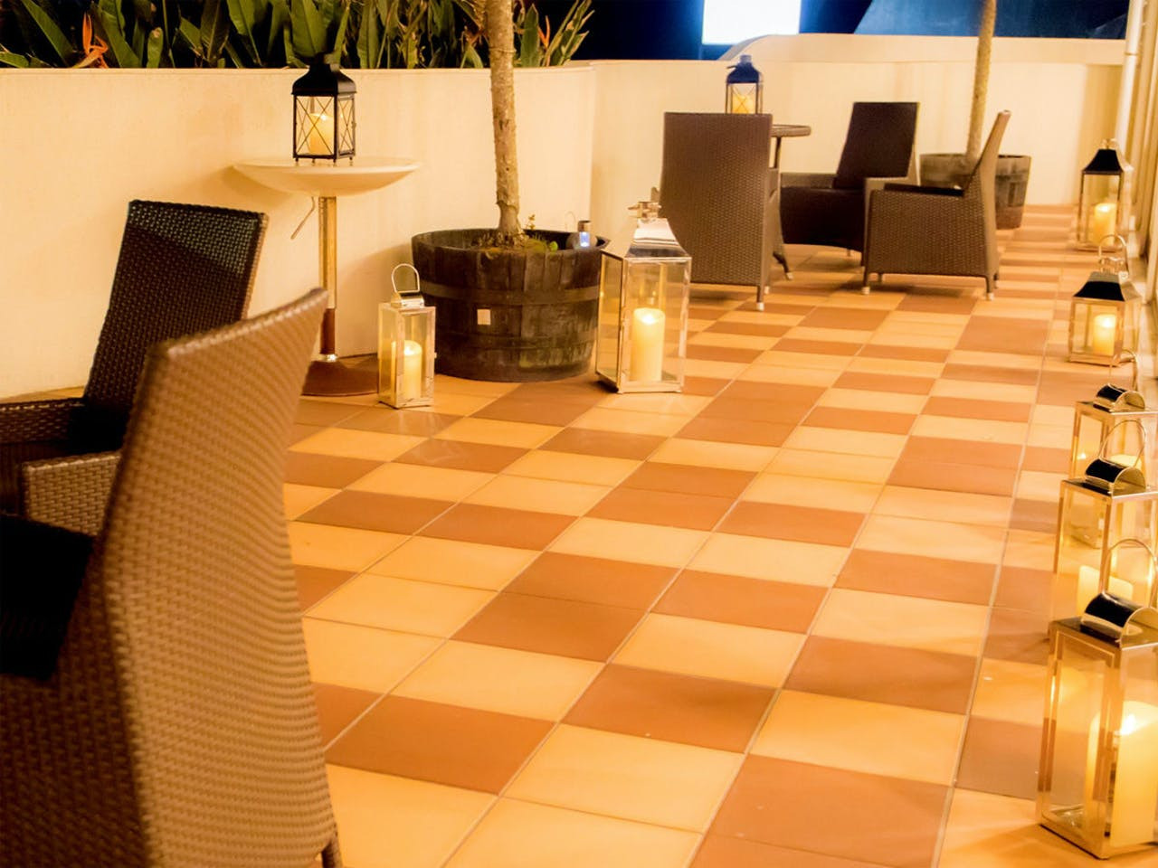 土肥温泉 BEAUTY＆SPA RESORT IZU 頬杖の刻 オーシャン＆サンセットビュー露天風呂付 宿泊券 2名様1室利用 （1泊2食 付）【静岡県 伊豆市 温泉 温泉宿 宿泊券 宿泊 旅行 旅行クーポン 商品券 静岡 伊豆 オーシャンビュー 夕食付き 朝食付き 海辺 夕陽 貸切露天風呂 新鮮 海の幸 自然 山の幸 創作フレンチ 料理 海一望 スイートルーム 和洋折衷】E-23