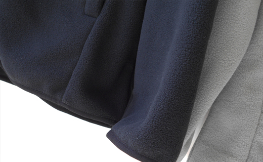 005-104　【ネイビー・4L】ポケットロゴ　フリースジャケット　男女兼用