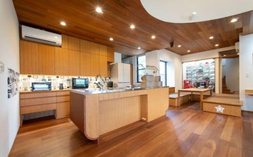 005-180 1日1組限定の完全貸切空間 Villa Revolla 施設利用補助券 50,000円 宿泊 クーポン トラベル 旅行 観光 静岡県 牧之原市 REVOLLA