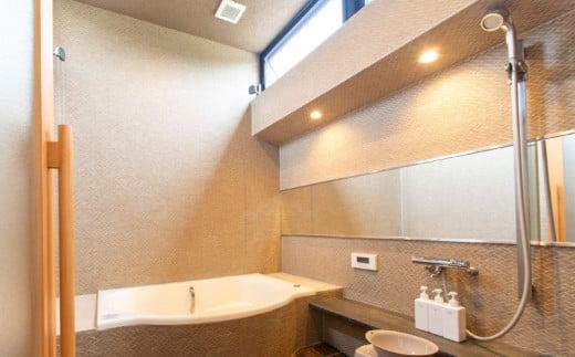 005-180 1日1組限定の完全貸切空間 Villa Revolla 施設利用補助券 50,000円 宿泊 クーポン トラベル 旅行 観光 静岡県 牧之原市 REVOLLA