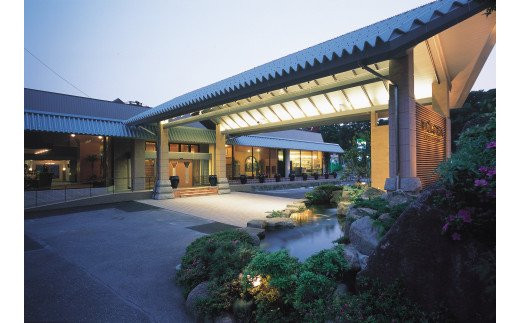 ç±å·ããªã³ã¹ããã«ãæäžéããã¬ãã¢ã ãQoomo客宀ã1æ³2é£ããã¢ã宿æ³åžãïŒäŒåæ¥ïŒãH004ïŒãã±ãããæž©æ³å®¿ãé岡çãæ±äŒè±çº