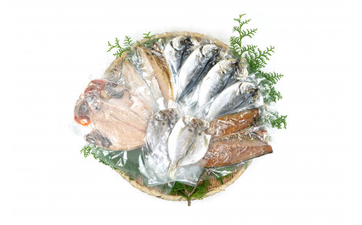 （冷凍） 干物 セット （中ー2） 1151 ／ 山長水産 金目鯛 たい アジ サバ えぼ鯛 静岡県 東伊豆町