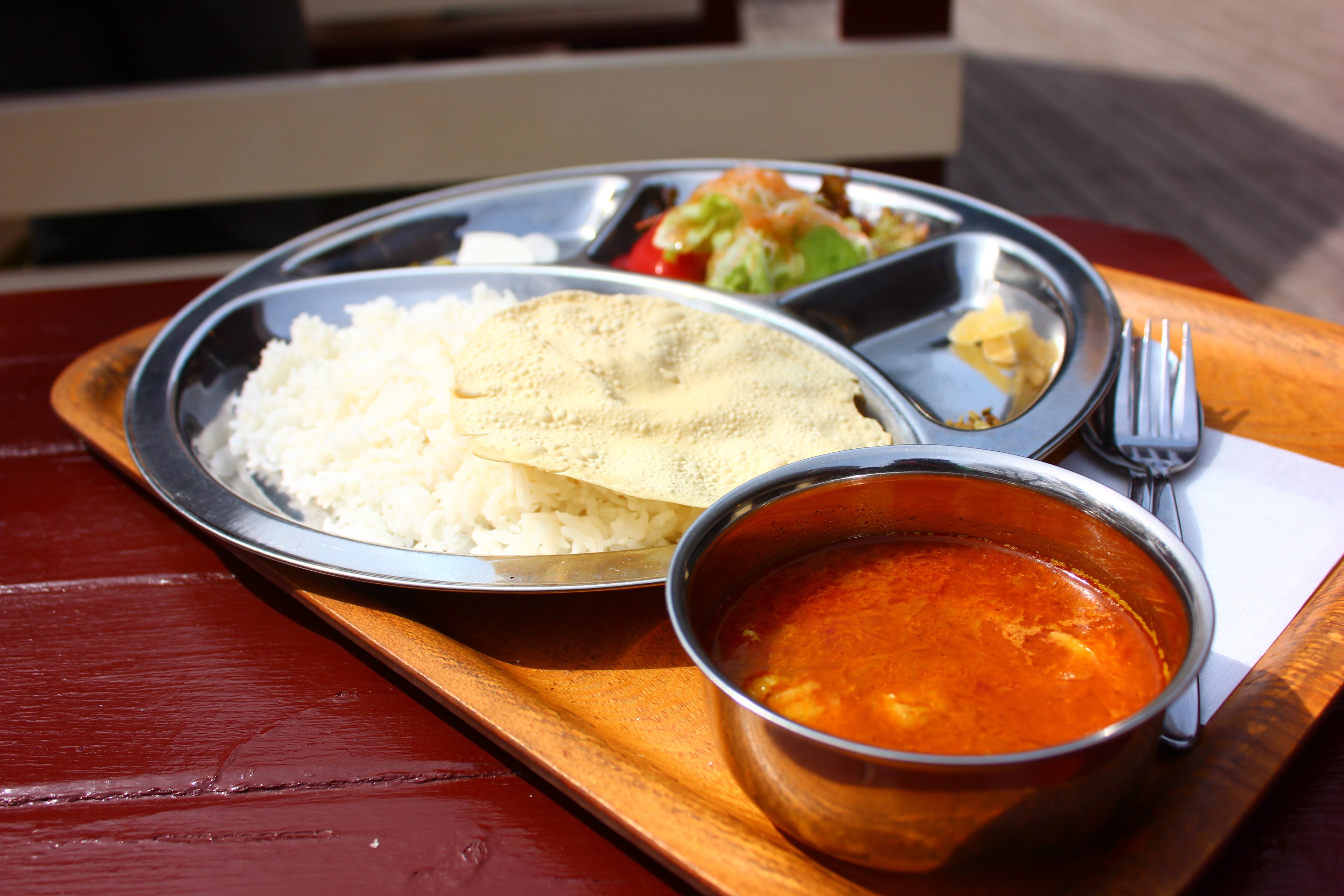 ティハールのネパールカレーセット 2人分　【 カレー ネパールカレー カレーセット スパイスカレー 本格カレー  カレー 】