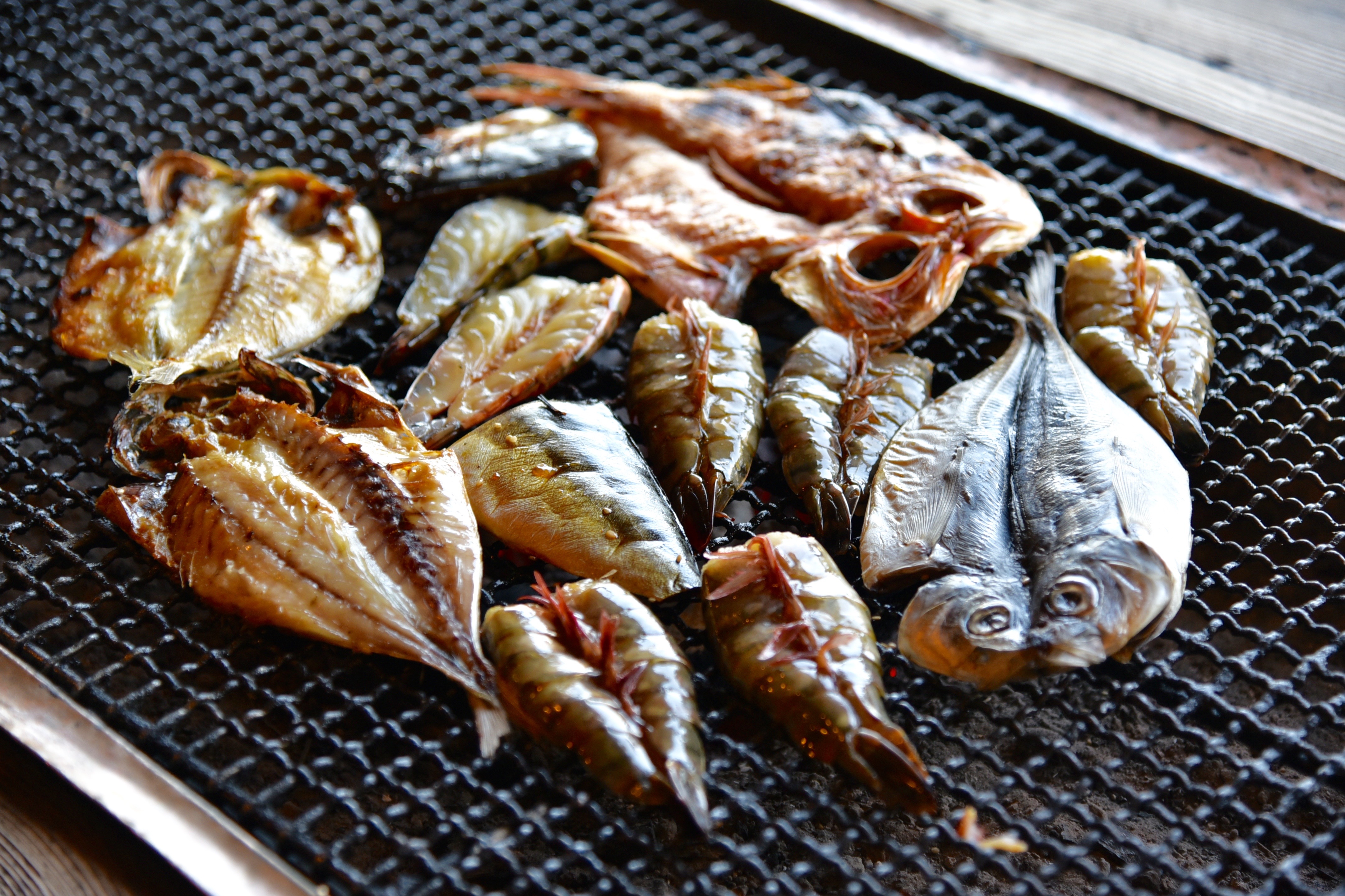 【定期便】旭洋丸水産 手作り干物 定期便（3回便）　　【 干物 ひもの 干物詰め合わせ お歳暮 静岡県産 伊豆 魚介類 アジ 金目鯛 海老 サバみりん 無添加 冷凍 美味しい 人気 ランキング オススメ 】