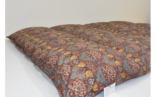 ２層式キルト羽毛掛けふとん　ポーランド産マザーホワイトグースダウン93％　色　ピンク系　柄おまかせ