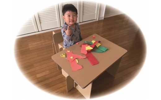 G8ダンボール子供用机＆椅子セット