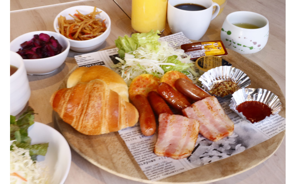 ããã«ã¢ãã¹ã倧é 芳é³é§
åãçŸœãæ¹¯ã宿æ³å©çšåž6000åå