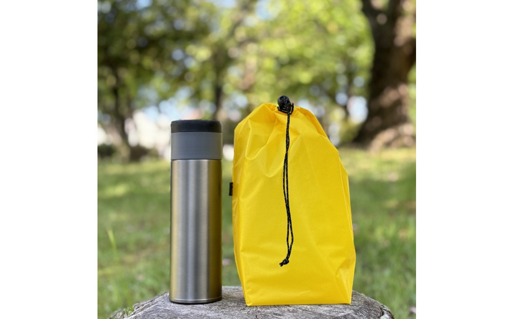 【M・3L・黄色】　大きめナイロン巾着袋　スタッフバッグ　スタッフサック　バッグインバッグ　着替え袋